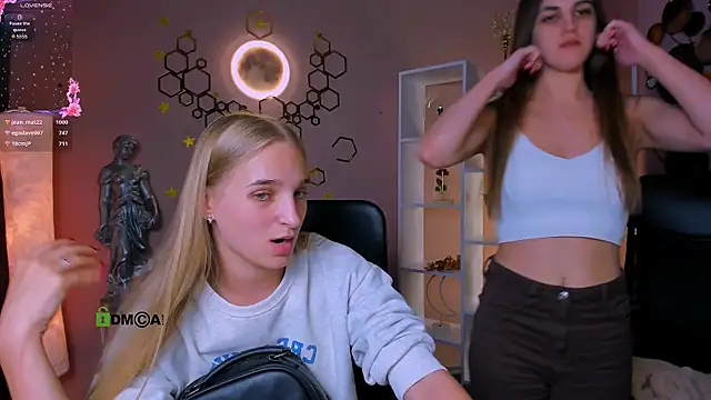 lina_fox12's Live XXX Chat