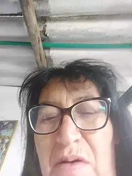 clarita_01's Live XXX Chat