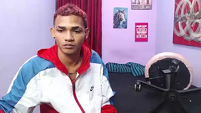 black_twinks: онлайн-секс-чат