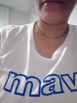 Živý XXX chat Nergiz2135
