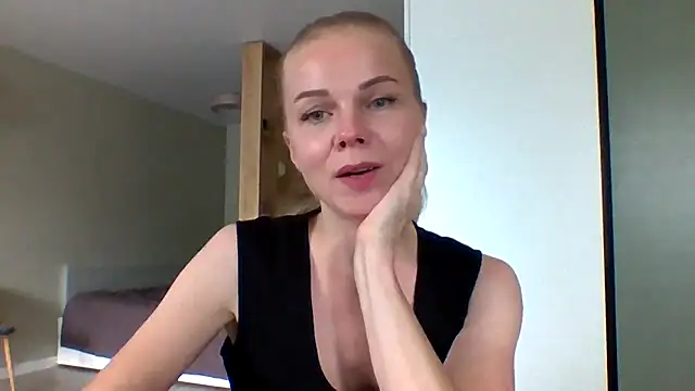 Tina5394 live XXX chat