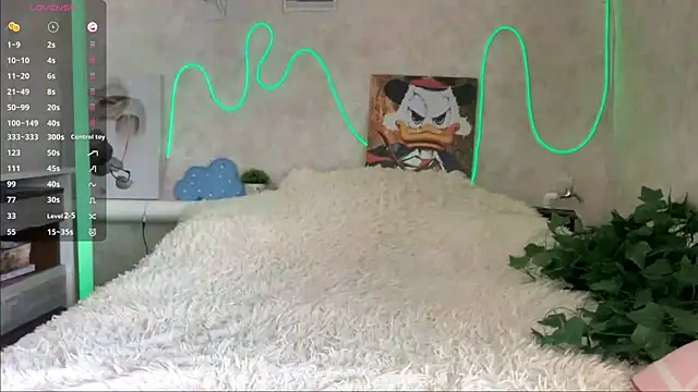 VictoriaDeese Chat XXX in diretta