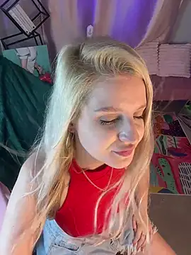 Hot_blondie Adlı Modelin Canlı XXX Sohbeti