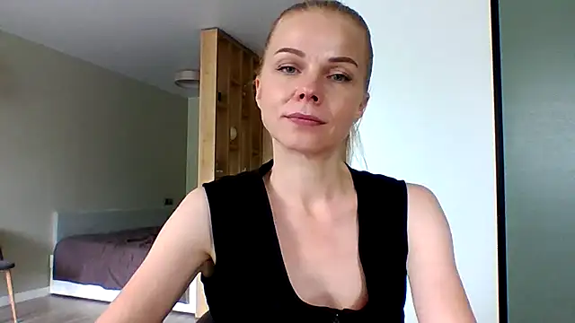 Tina5394's Live XXX Chat