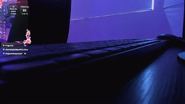 BellaVibe_'s Live XXX Chat