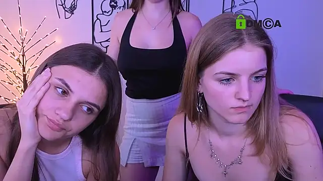 XXX chat uživo modela lisa_dark_