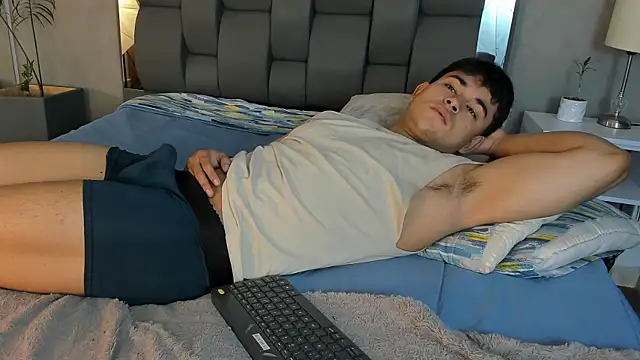 Charlie___Musk Live XXX-Chat