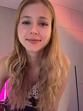 Chatroom XXX en direct de LunaRase