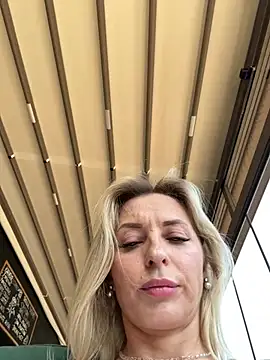 VikaBunny1 Chat XXX in diretta