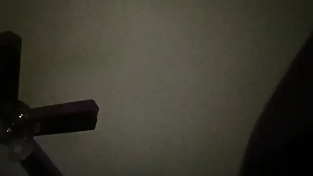 צ'אט XXX בשידור חי של growerboner