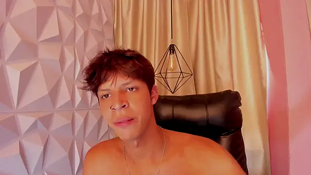 Ethan_qop Chat XXX live
