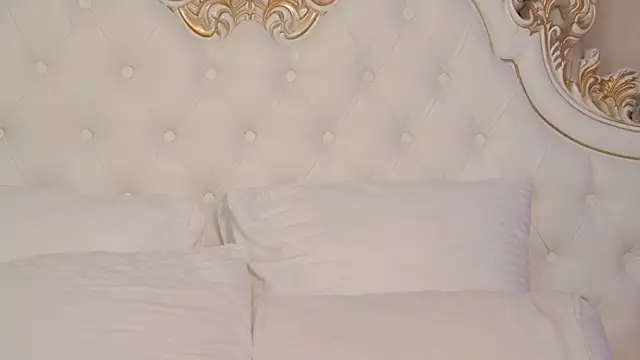 LisaStone élő XXX-chatje