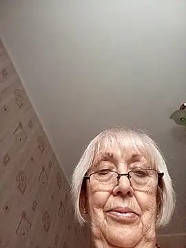 Anatolia5961's Live XXX Chat