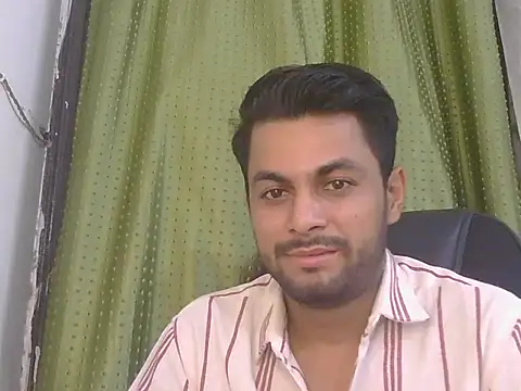 Chat +18 de Stubborndesiboy ao vivo