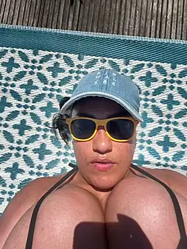 Czat XXX na żywo – Alma-