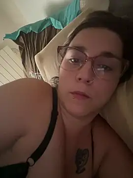lepetitcouple1013 Webcamshow