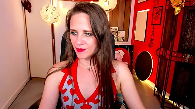 EmiliaBedy – Naživo XXX chat