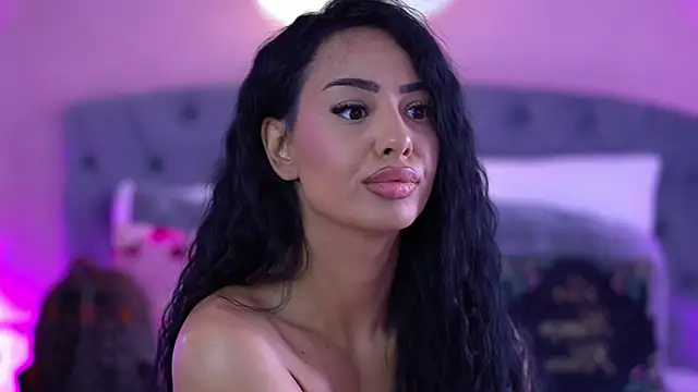 ErinAzzaro Chat XXX live