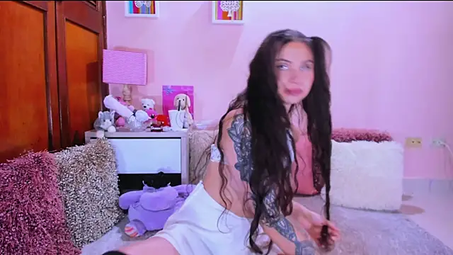 دردشة AbrilRussell الجنسية المباشرة