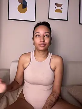 DianaHopson Chat XXX in diretta