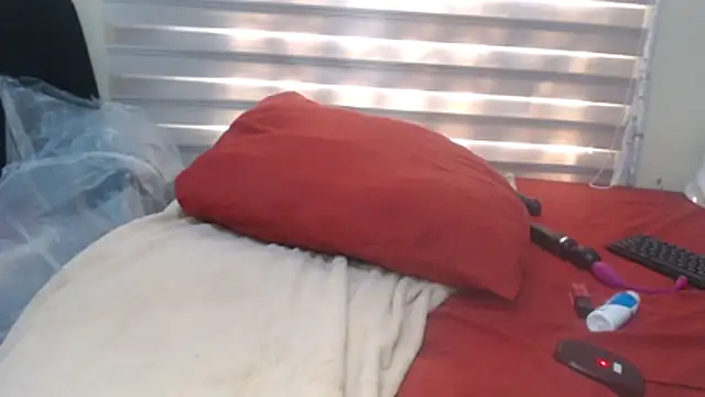 Foxybrownxx1 Adlı Modelin Canlı XXX Sohbeti