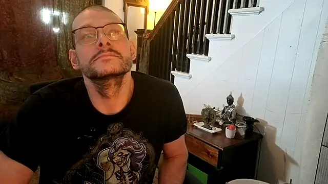 MasterDaddyCool élő XXX-chatje