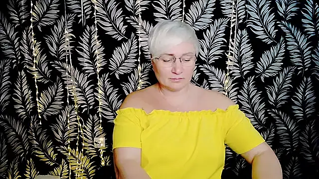 צ'אט XXX בשידור חי של Olivia_playful