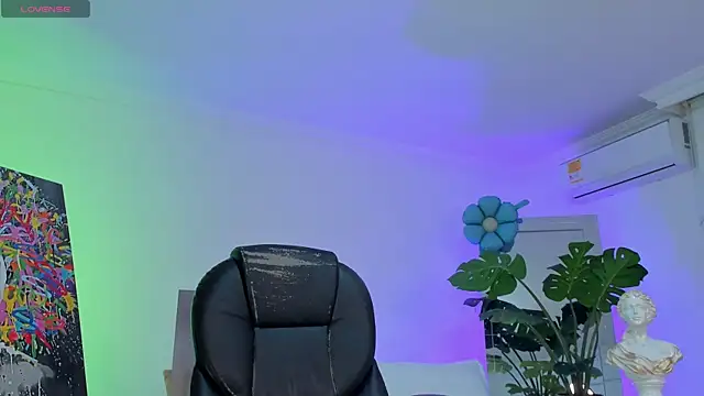 JANYLOVE__'s Live XXX Chat