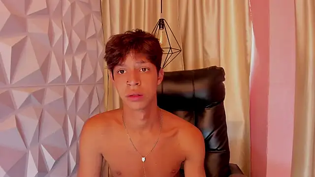 Chat XXX ao vivo de Ethan_qop