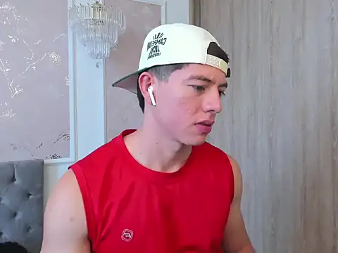 Chat +18 de IanMancini ao vivo