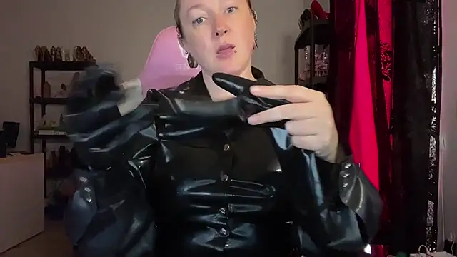 kisicaxx – Naživo XXX chat