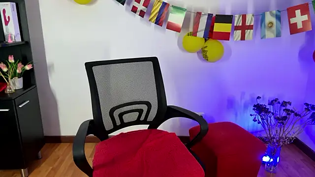 Živý XXX chat karimelee_