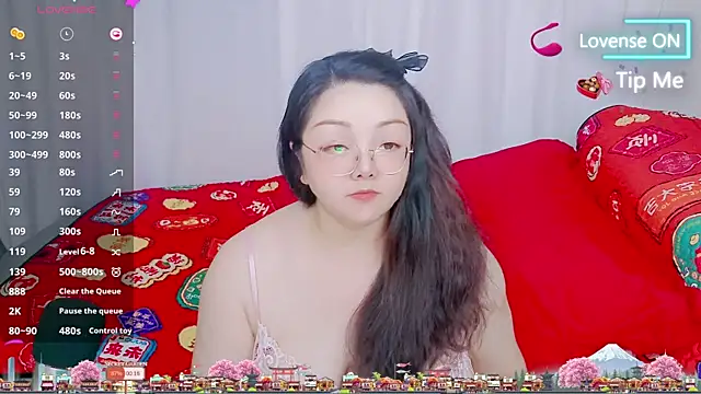Angel99ecup élő XXX-chatje