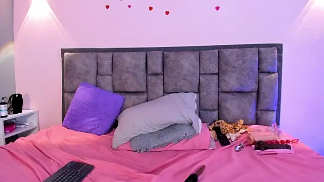 AdelaLust 라이브 XXX 채팅