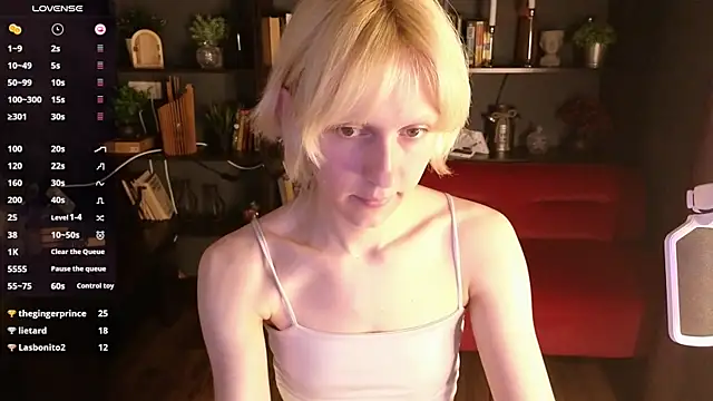 holyedward's Live XXX Chat