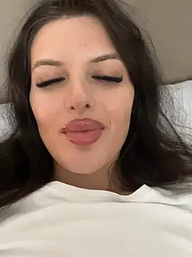 Chat XXX en directo de little_belucci