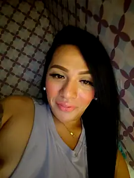 Yourbabyshane live XXX chat