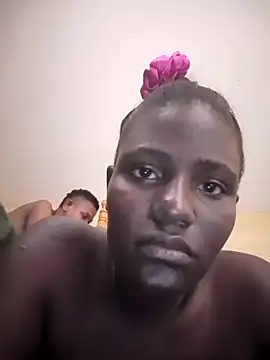 Chat XXX en directo de HOSTESS33