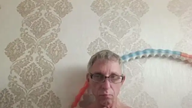 BobbyXRoyal: вебкам-шоу