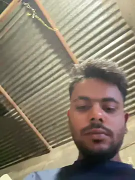 Chat +18 de Risky_men ao vivo