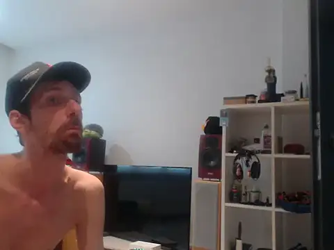iLoveElusiveCats' Live XXX Chat