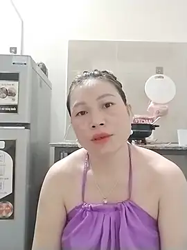 Cong2211's Live XXX Chat