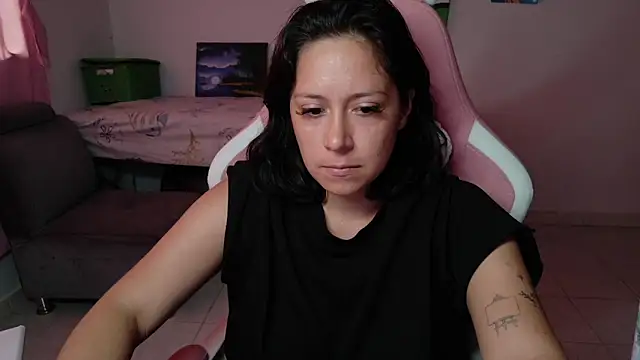 Chat +18 de MommyMiaWs ao vivo