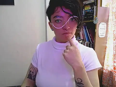 Came-IIn Live XXX chat