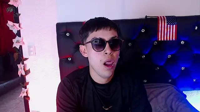 Chat XXX ao vivo de Maximo_Lux