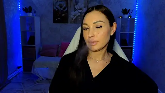 NikoleMills live XXX chat