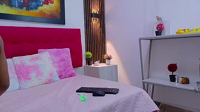 Онлайн чат XXX AriCole_
