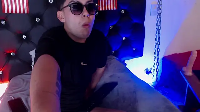 Chat XXX en directo de Maximo_Lux