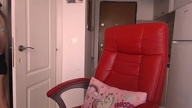 Chat +18 de simyhvn ao vivo