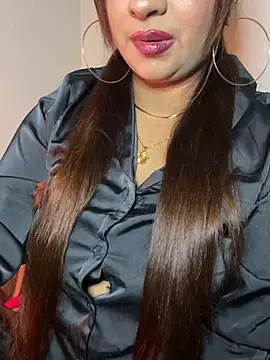 Zeynep-Lahsen's Live XXX Chat